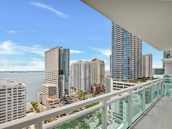 951 Brickell Ave, Unit 2406, Miami, FL 33131
