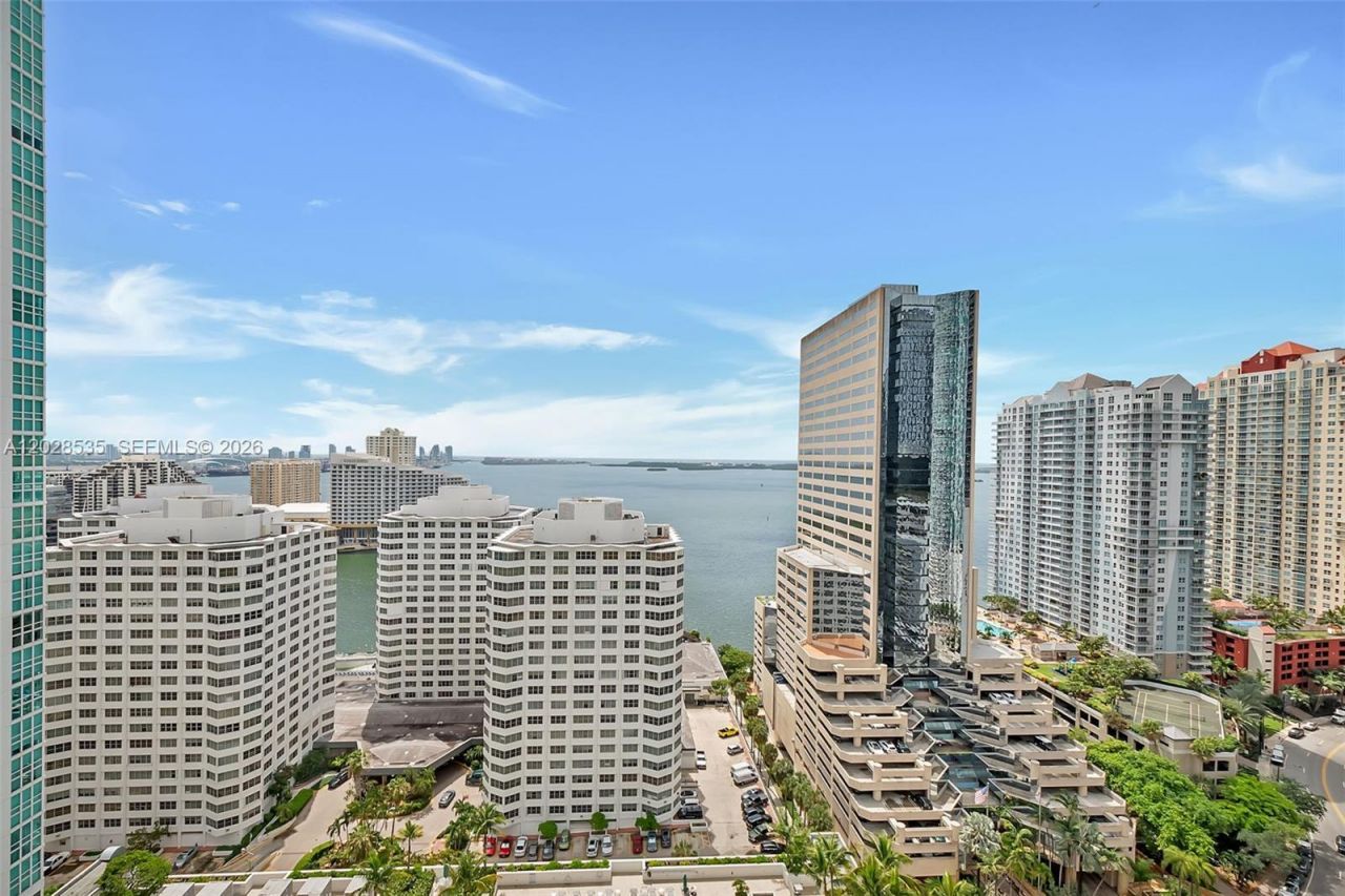 951 Brickell Ave , Unit 2406, Miami, FL 33131 Photo
