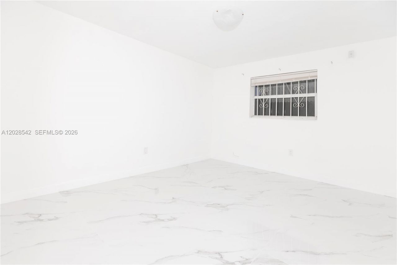1060 NE 78th St Rd , Unit 3, Miami, FL 33138 Photo