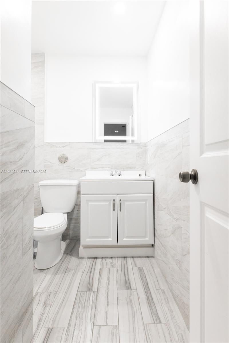 1060 NE 78th St Rd , Unit 3, Miami, FL 33138 Photo