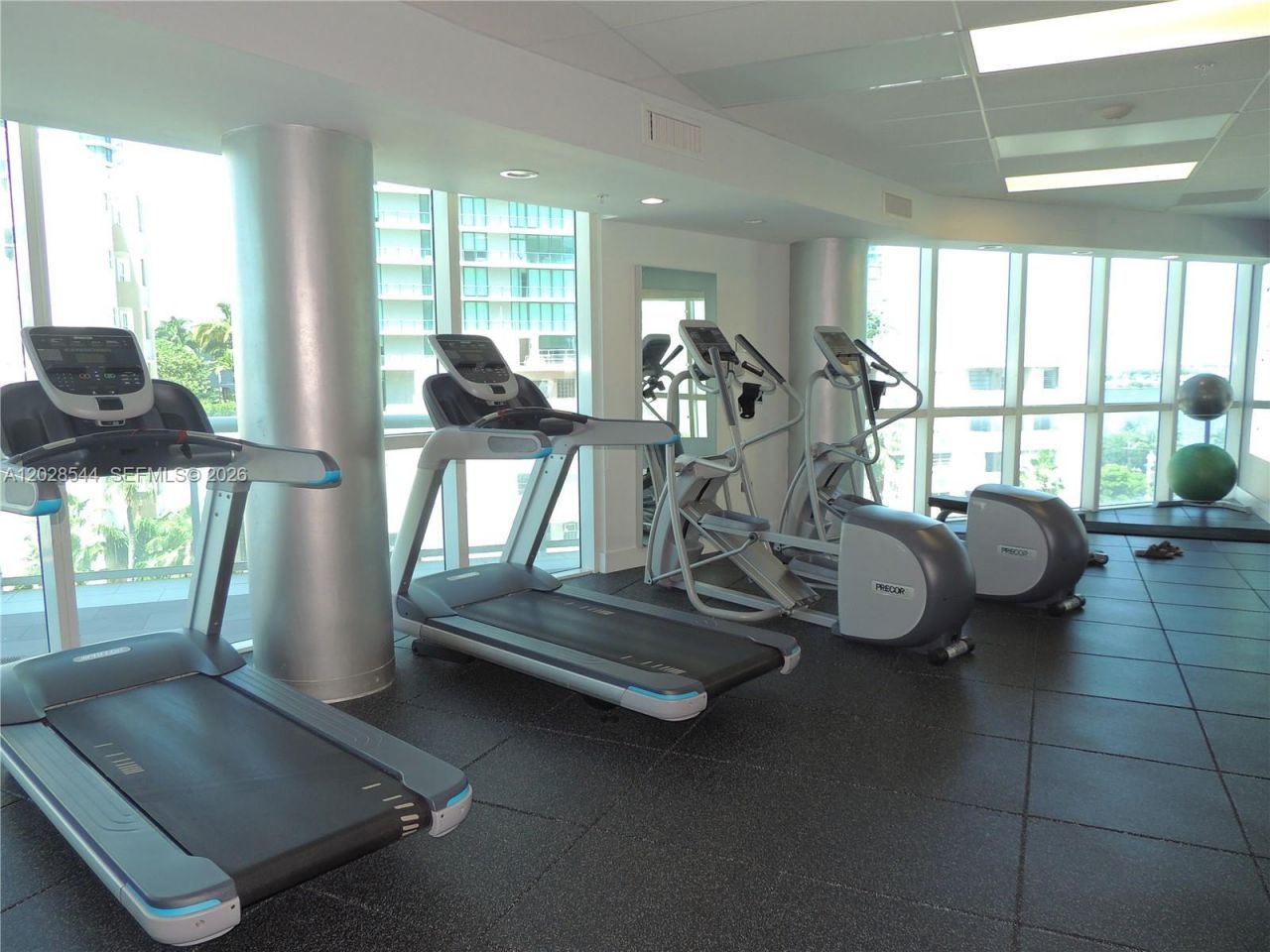480 NE 30th St , Unit 1105, Miami, FL 33137 Photo