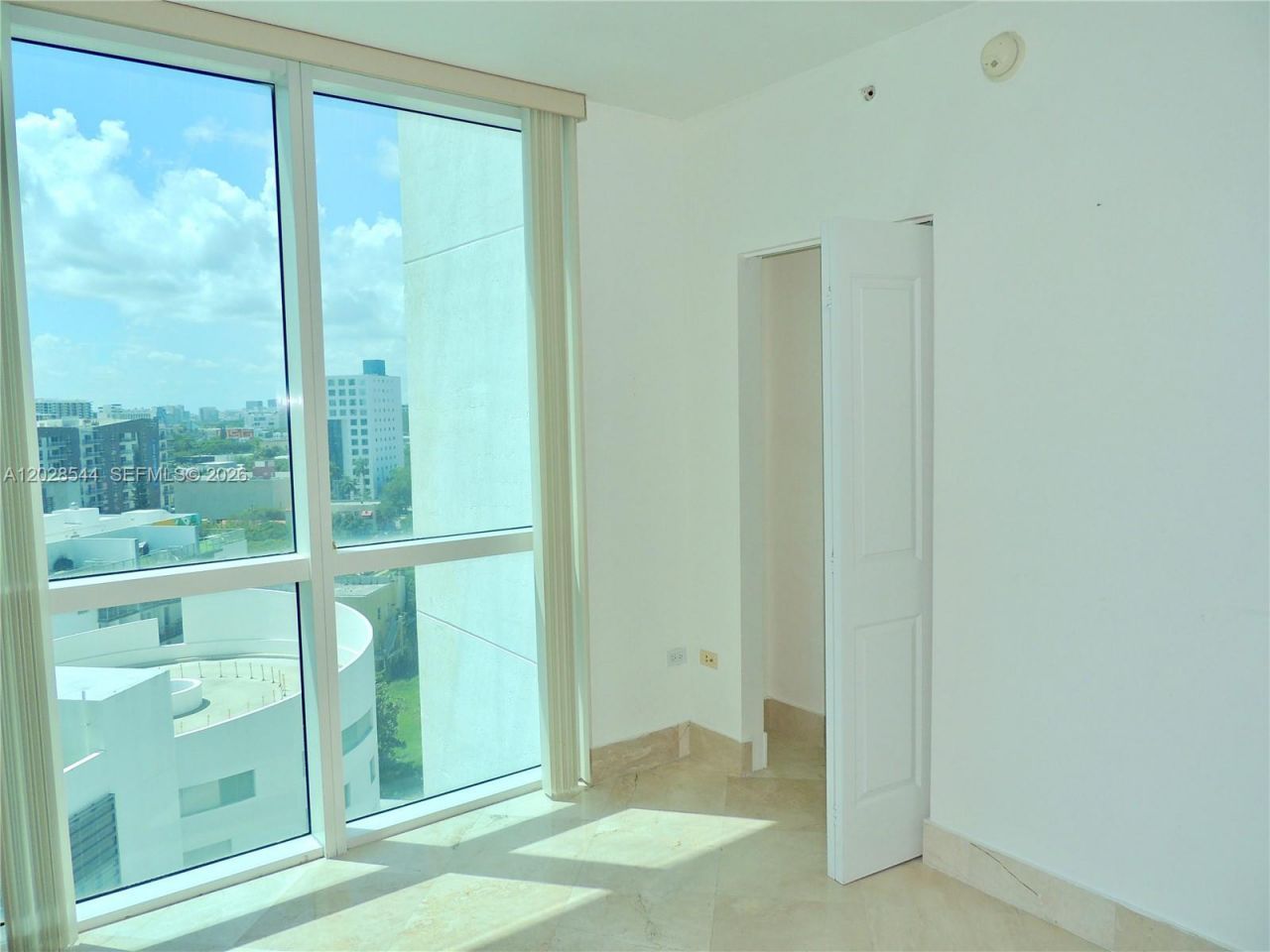 480 NE 30th St , Unit 1105, Miami, FL 33137 Photo