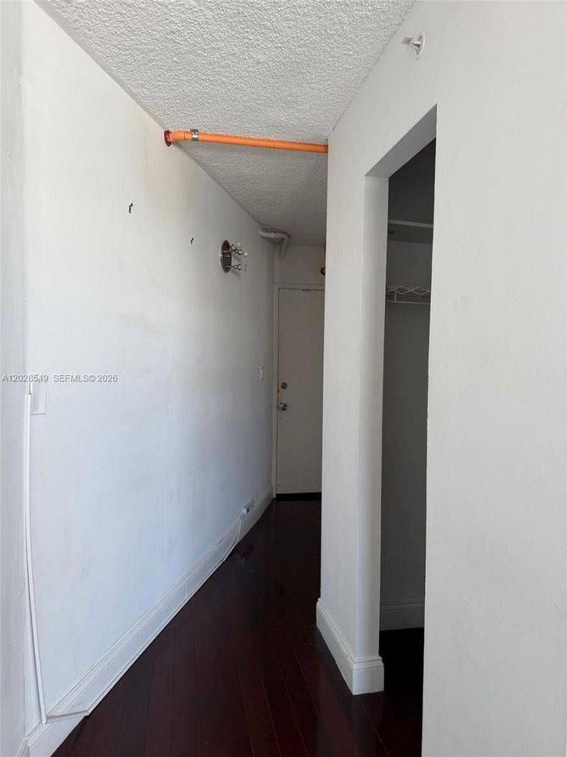 1881 Washington Ave , Unit 7C, Miami Beach, FL 33139 Photo