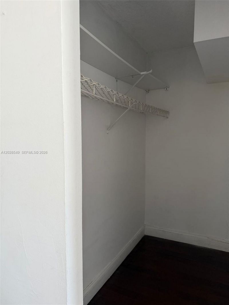 1881 Washington Ave , Unit 7C, Miami Beach, FL 33139 Photo
