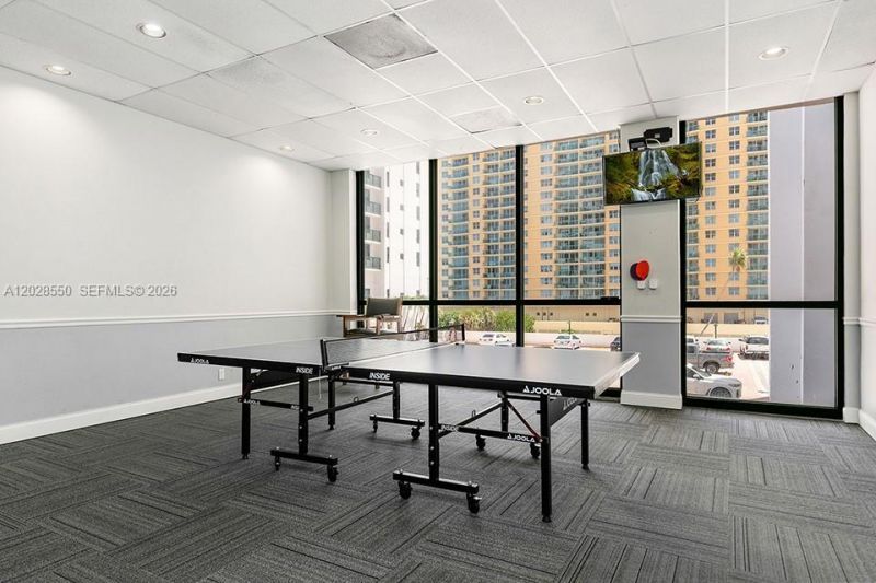 2401 S Ocean Dr , Unit 404, Hollywood, FL 33019 Photo