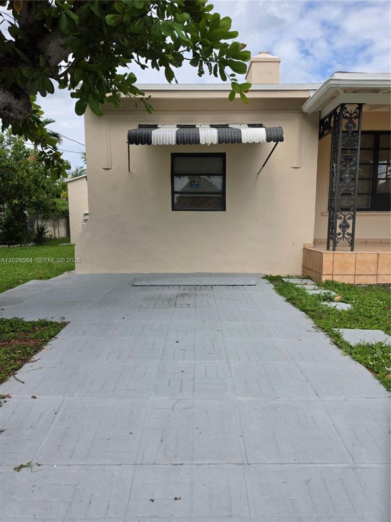 Please Call For Address, Miami, FL 33130 Photo