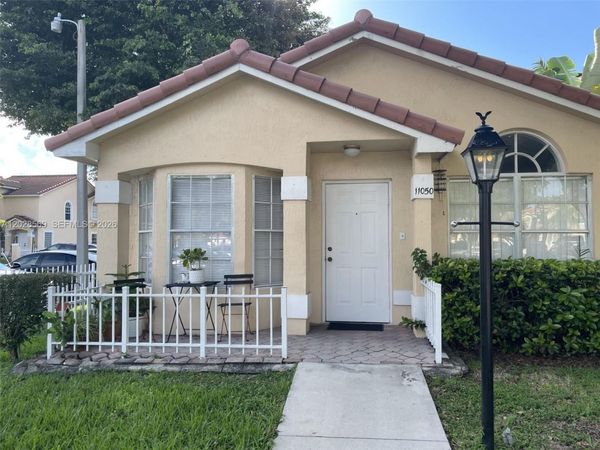 11050 SW 152nd Ct , Miami, FL 33196