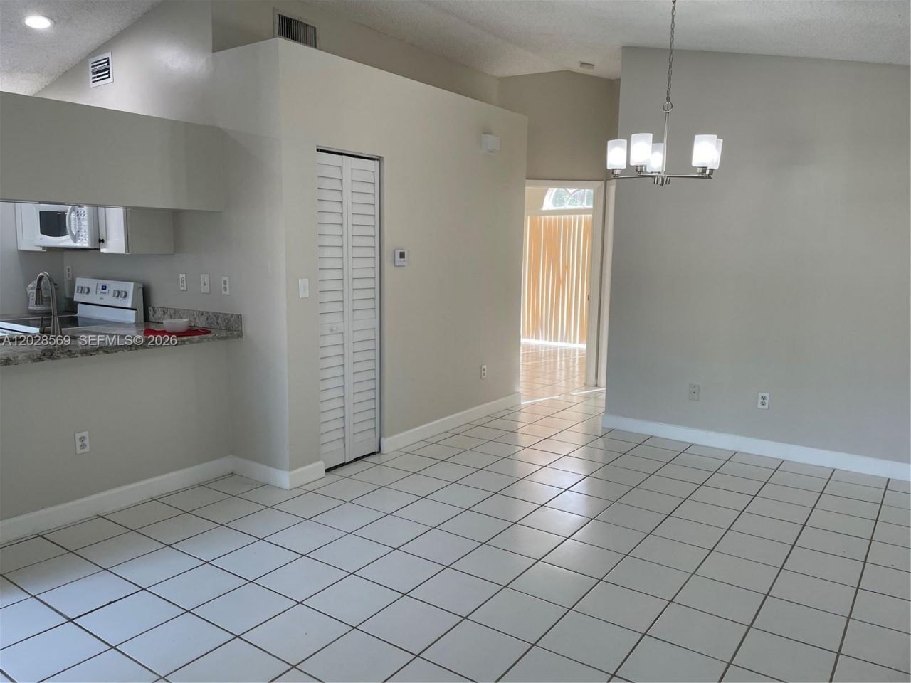 11050 SW 152nd Ct, Miami, FL 33196 Photo