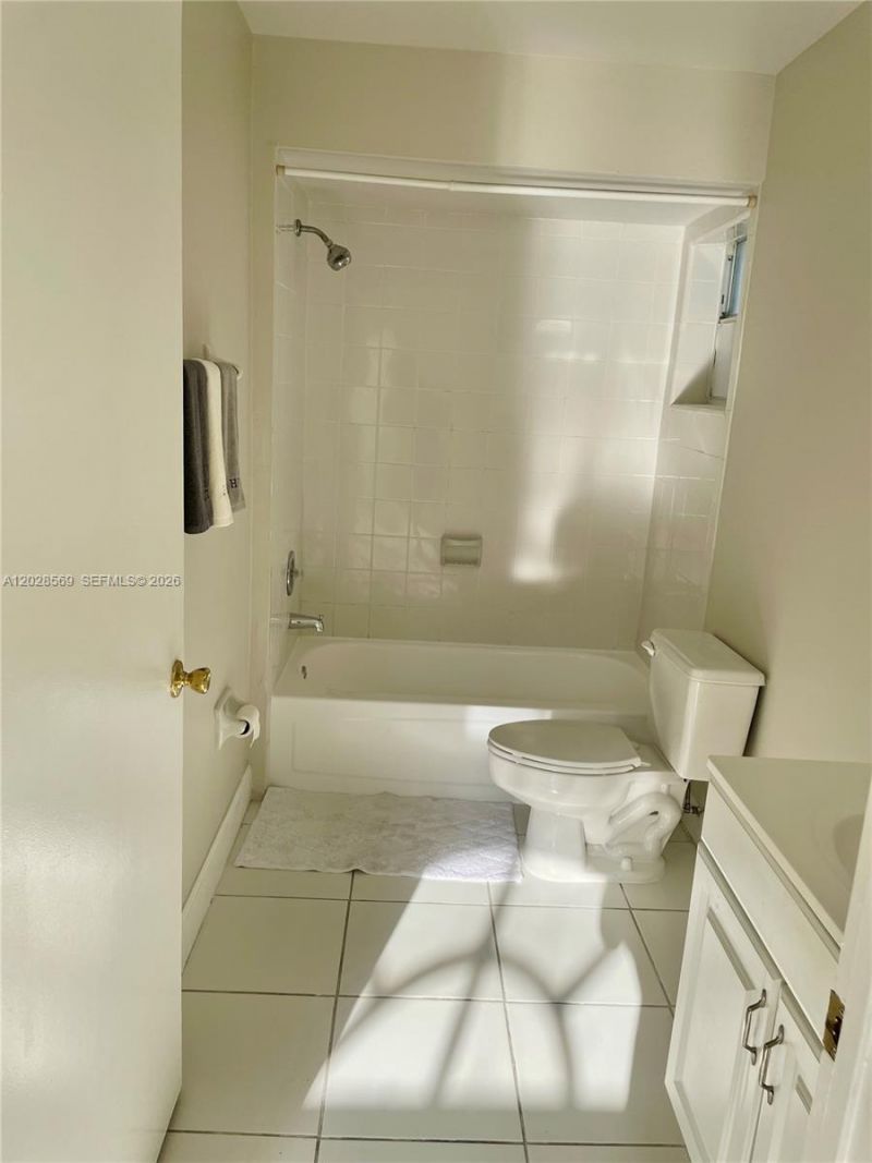 11050 SW 152nd Ct, Miami, FL 33196 Photo