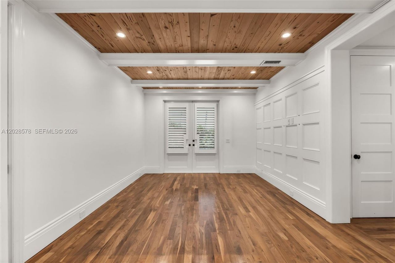 1233 Alegriano Ave, Coral Gables, FL 33146 Photo