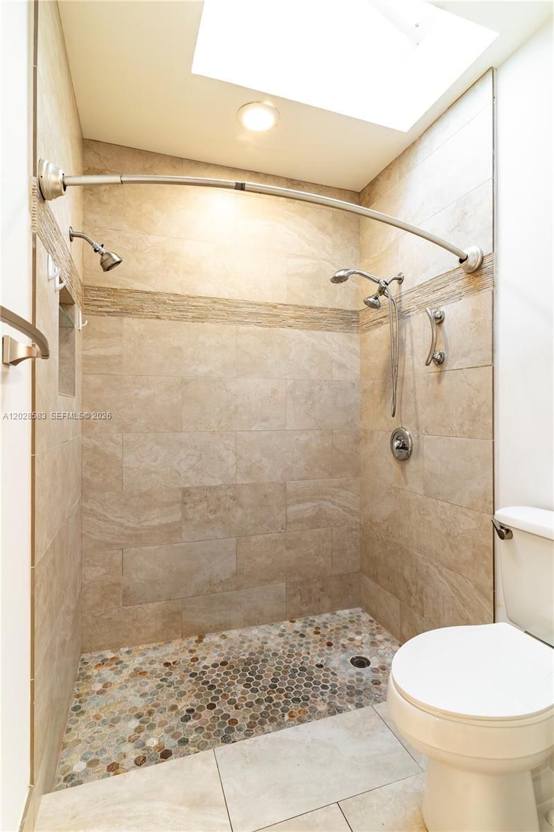1341 Seagrape Cir , Weston, FL 33326 Photo