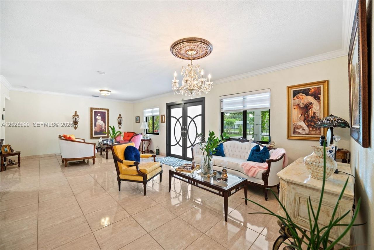 13700 N Miami Ave , Miami, FL 33168 Photo