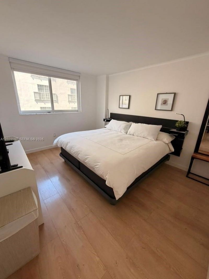 401 Ocean Dr , Unit 224, Miami Beach, FL 33139 Photo