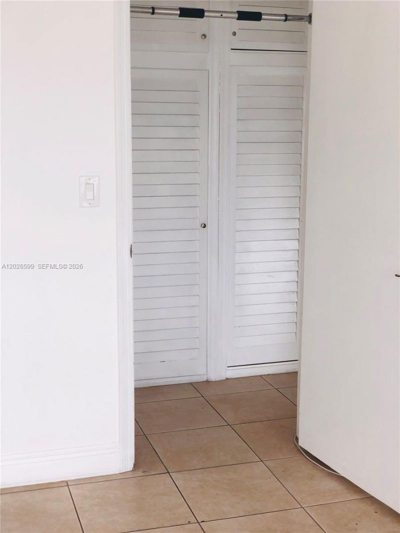 1430 Brickell Bay Dr , Unit PH-5, Miami, FL 33131 Photo