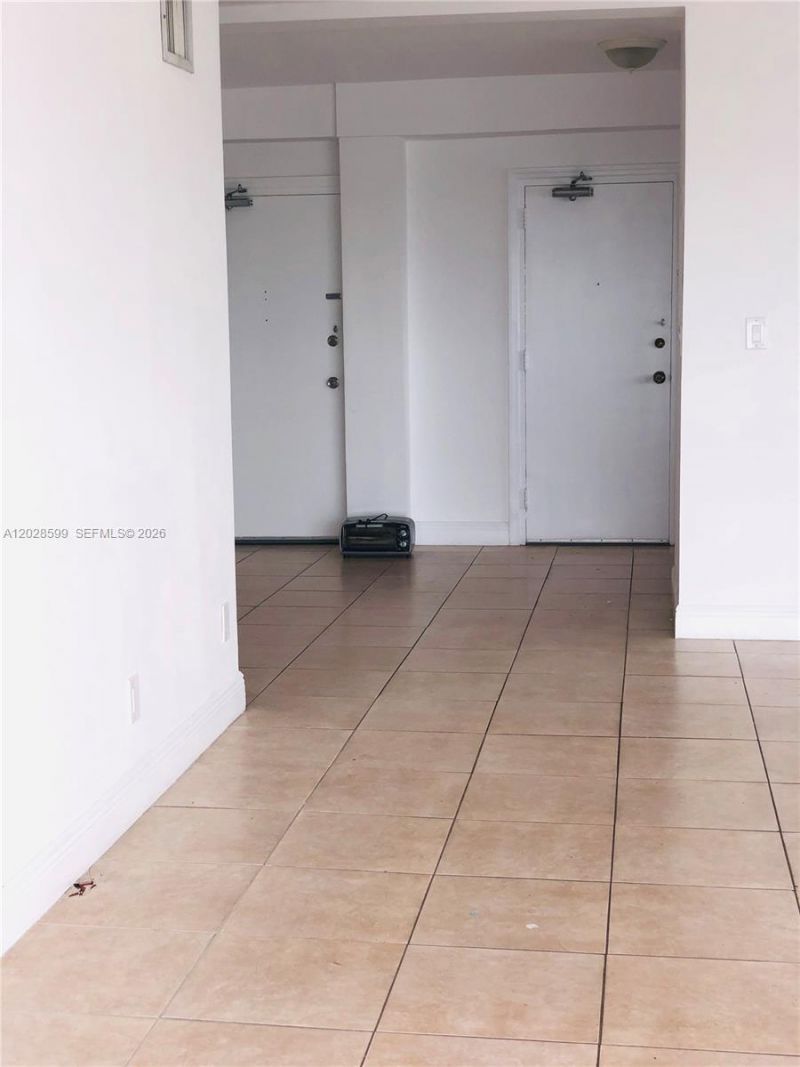 1430 Brickell Bay Dr , Unit PH-5, Miami, FL 33131 Photo