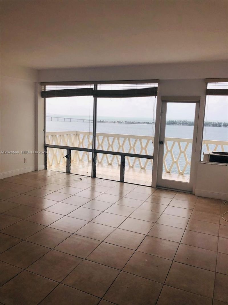 1430 Brickell Bay Dr , Unit PH-5, Miami, FL 33131 Photo