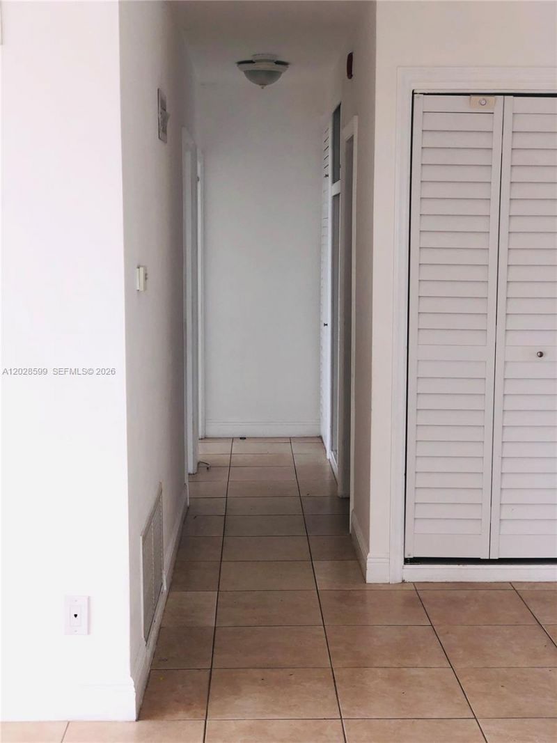 1430 Brickell Bay Dr , Unit PH-5, Miami, FL 33131 Photo