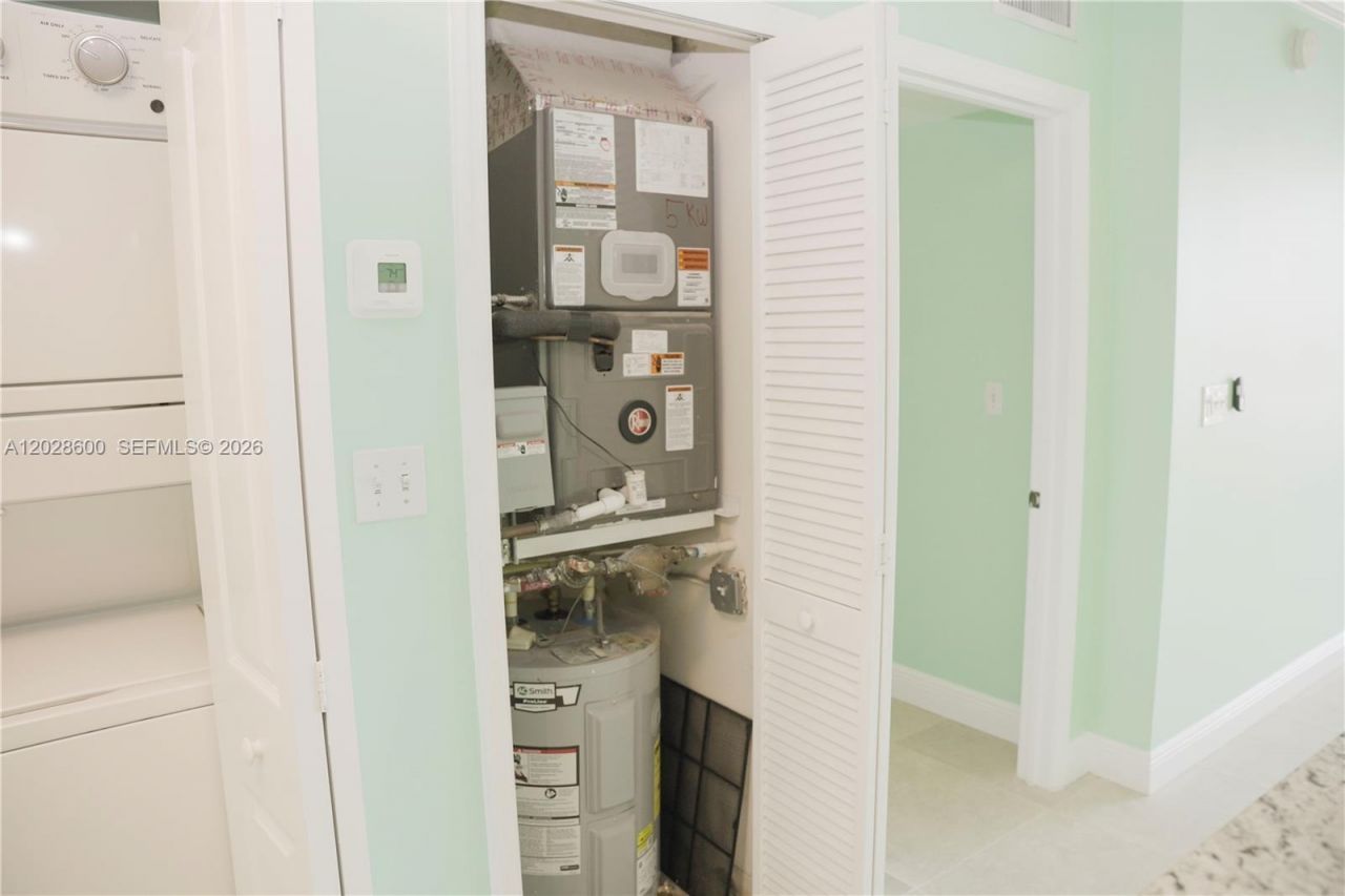 2665 SW 37th Ave , Unit 405, Miami, FL 33133 Photo