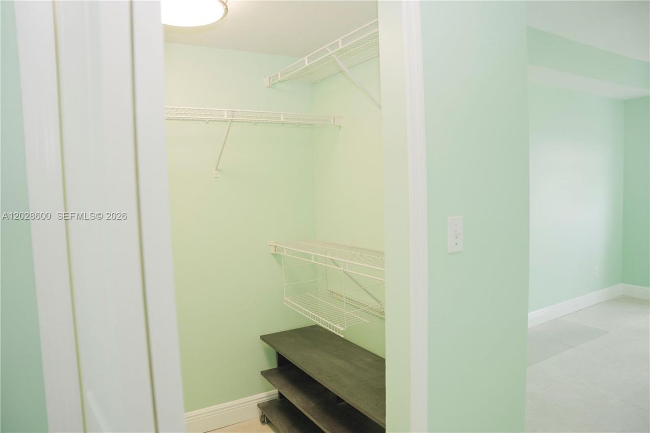 2665 SW 37th Ave , Unit 405, Miami, FL 33133 Photo