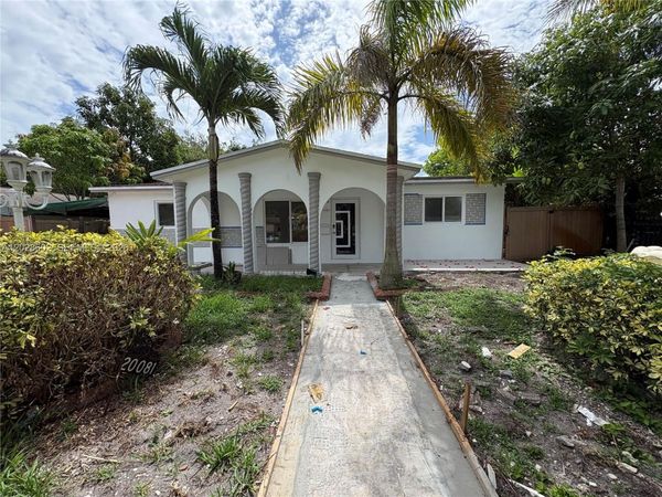 20081 NW 15th Ave, Miami Gardens, FL 33169