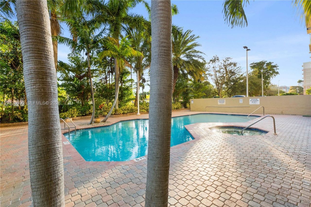 3500 Coral Way , Unit 614, Miami, FL 33145 Photo