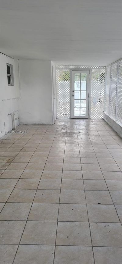 712 Hialeah Dr , Hialeah, FL 33010 Photo