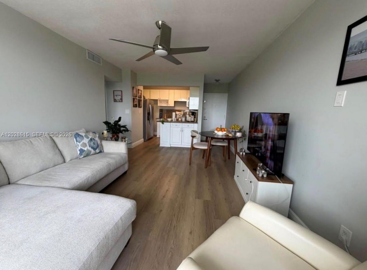 3551 SW 9th Ter, Unit 409, Miami, FL 33135 Photo