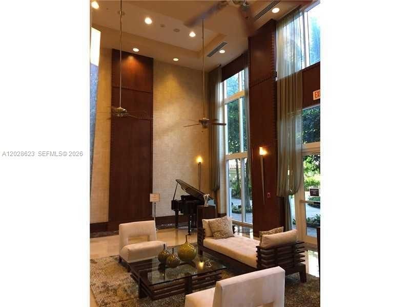 19501 W Country Club Dr , Unit 1511, Aventura, FL 33180 Photo
