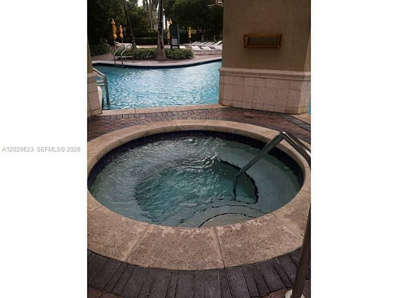 19501 W Country Club Dr , Unit 1511, Aventura, FL 33180 Photo