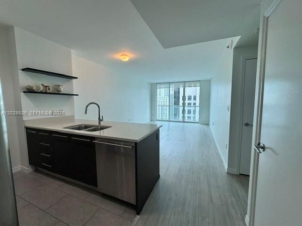 500 Brickell Ave, Unit 3404, Miami, FL 33131