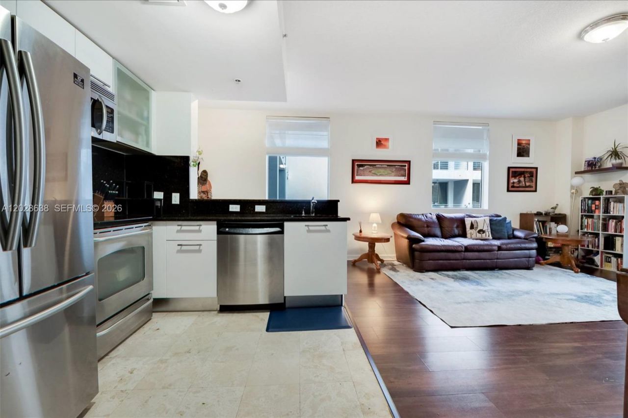 3339 Virginia Street , Unit 305, Miami, FL 33133 Photo