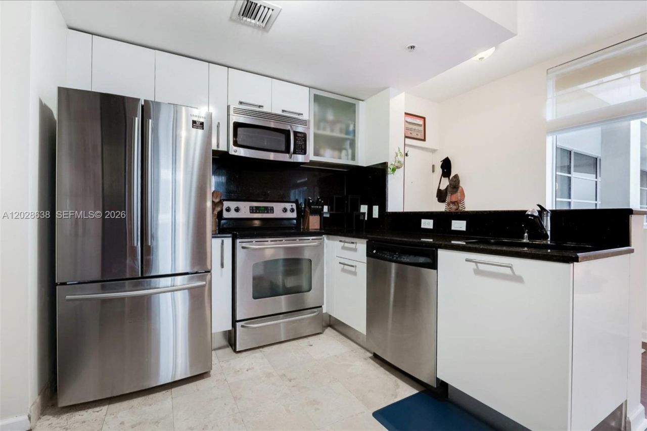 3339 Virginia Street, Unit 305, Miami, FL 33133 Photo