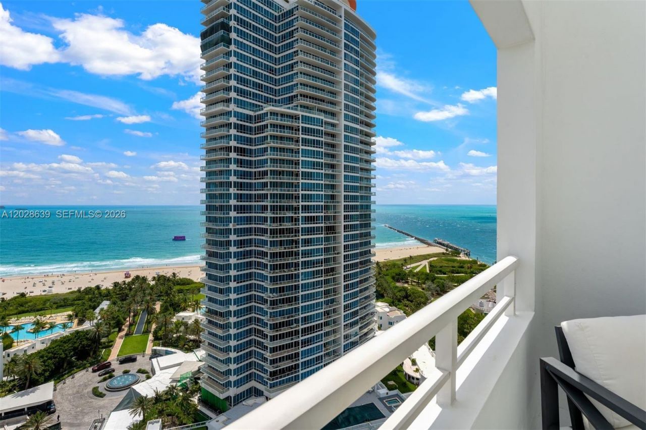 400 S Pointe Dr , Unit PH2502, Miami Beach, FL 33139 Photo