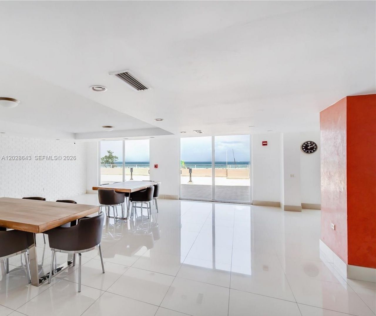 345 Ocean Dr , Unit 602, Miami Beach, FL 33139 Photo