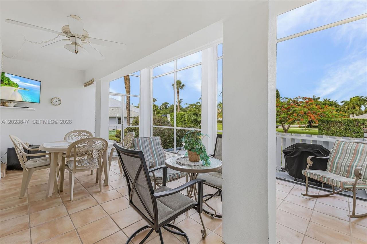 8 Watercolor Way, Naples, FL 34113 Photo