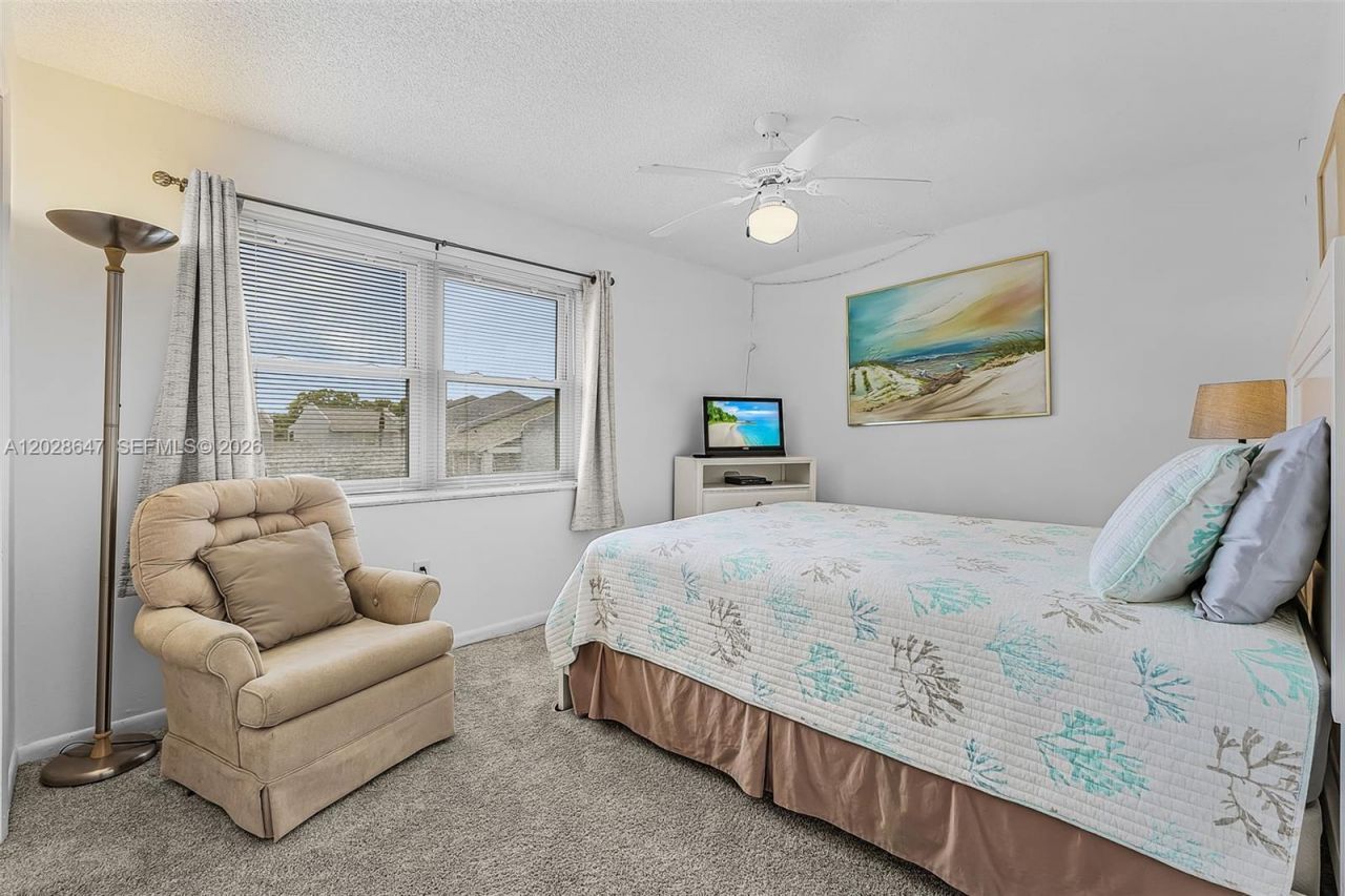 8 Watercolor Way, Naples, FL 34113 Photo
