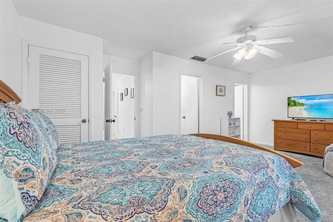 8 Watercolor Way, Naples, FL 34113 Photo