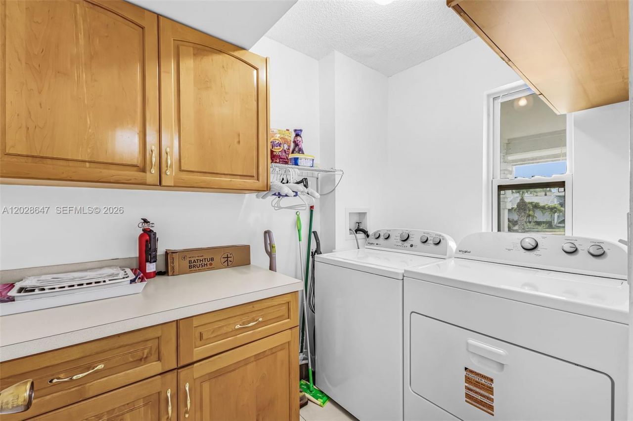 8 Watercolor Way, Naples, FL 34113 Photo