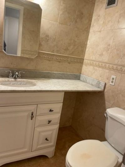 2750 NE 183rd St , Unit 2504, Aventura, FL 33160 Photo