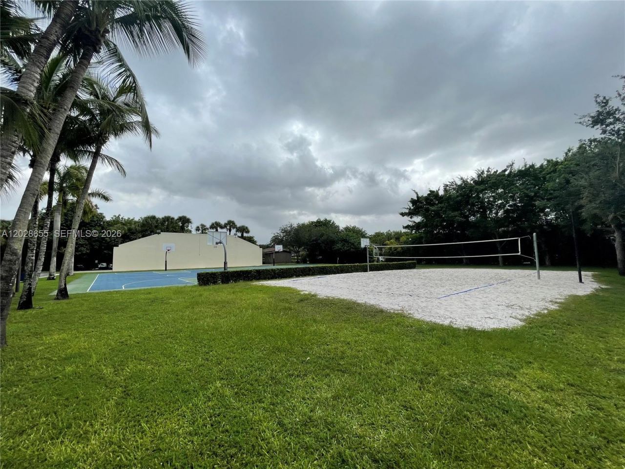 5733 NW 100th Ct, Unit 5733, Doral, FL 33178 Photo