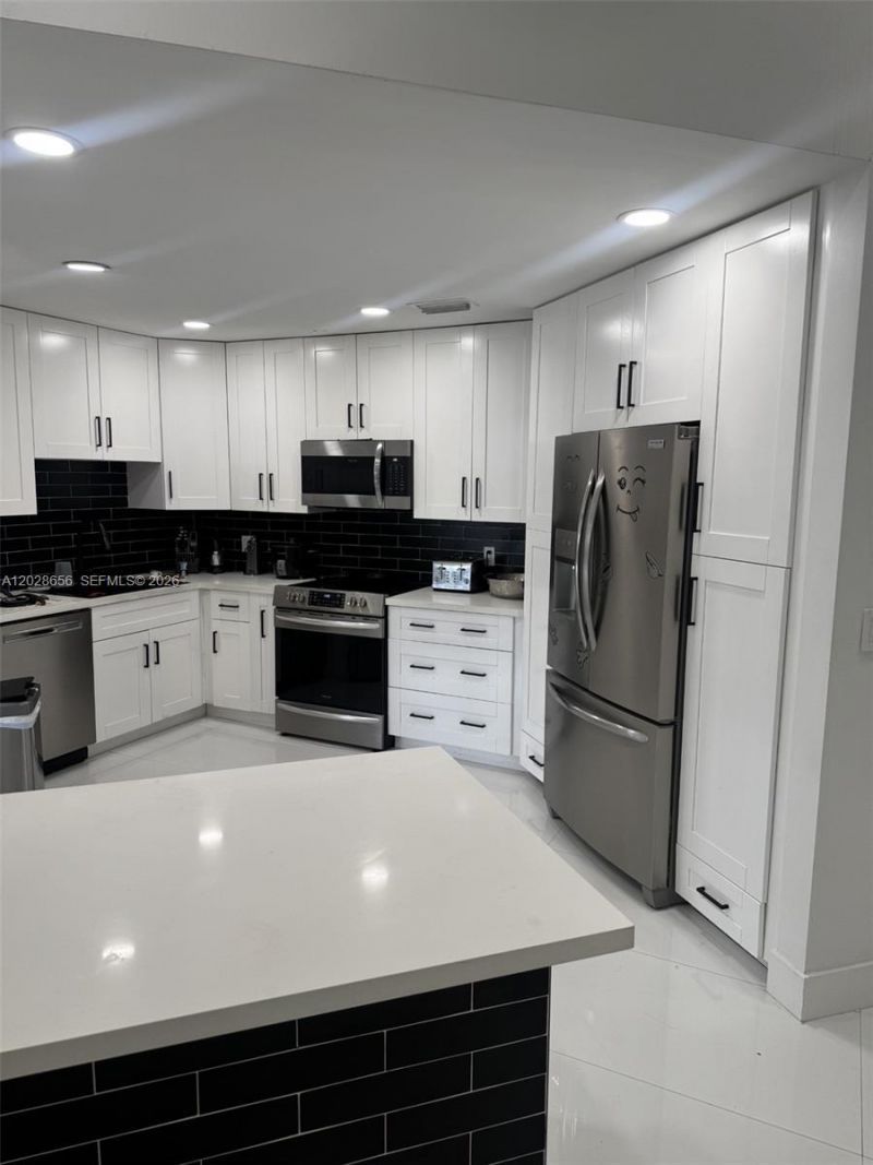 1131 SW 110th Ave , Pembroke Pines, FL 33025 Photo