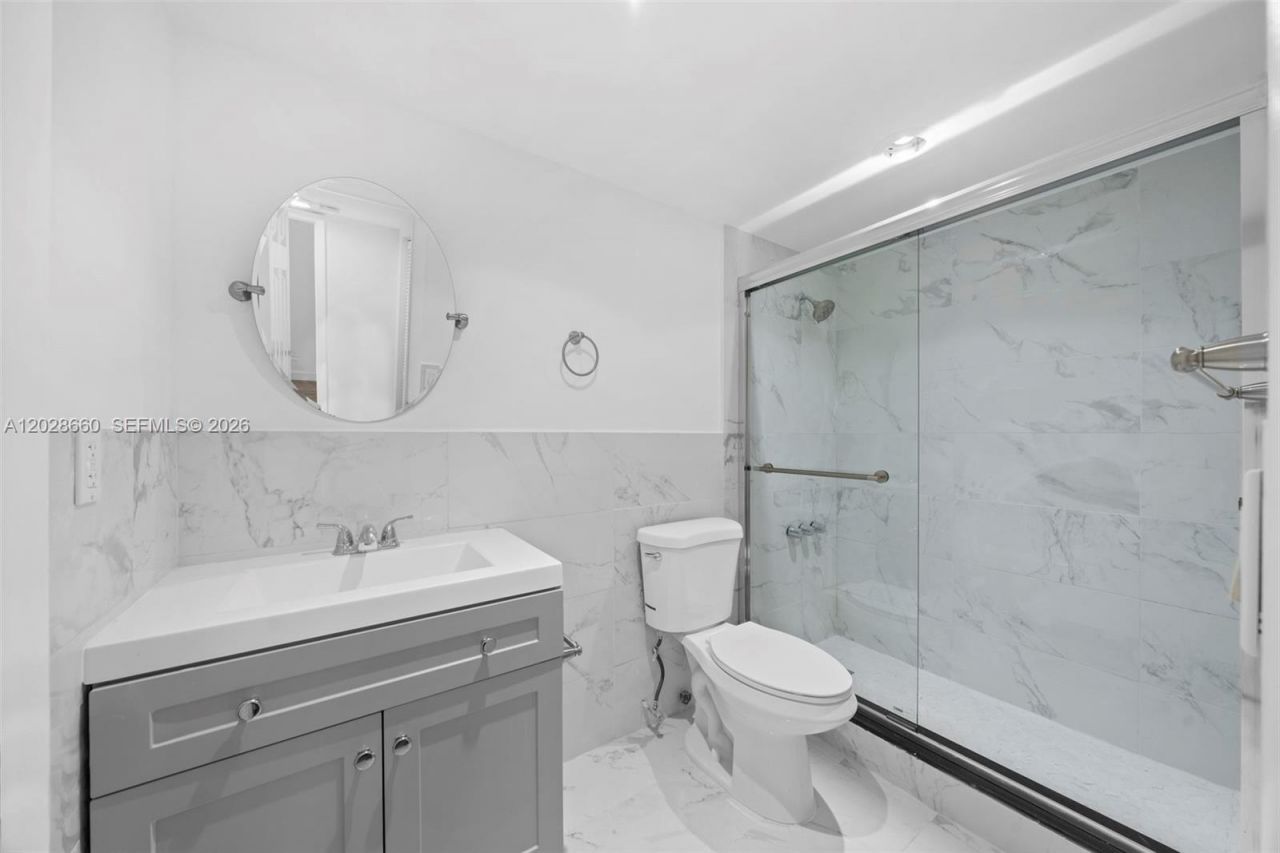 4335 NW South Tamiami Canal Dr , Unit 213, Miami, FL 33126 Photo