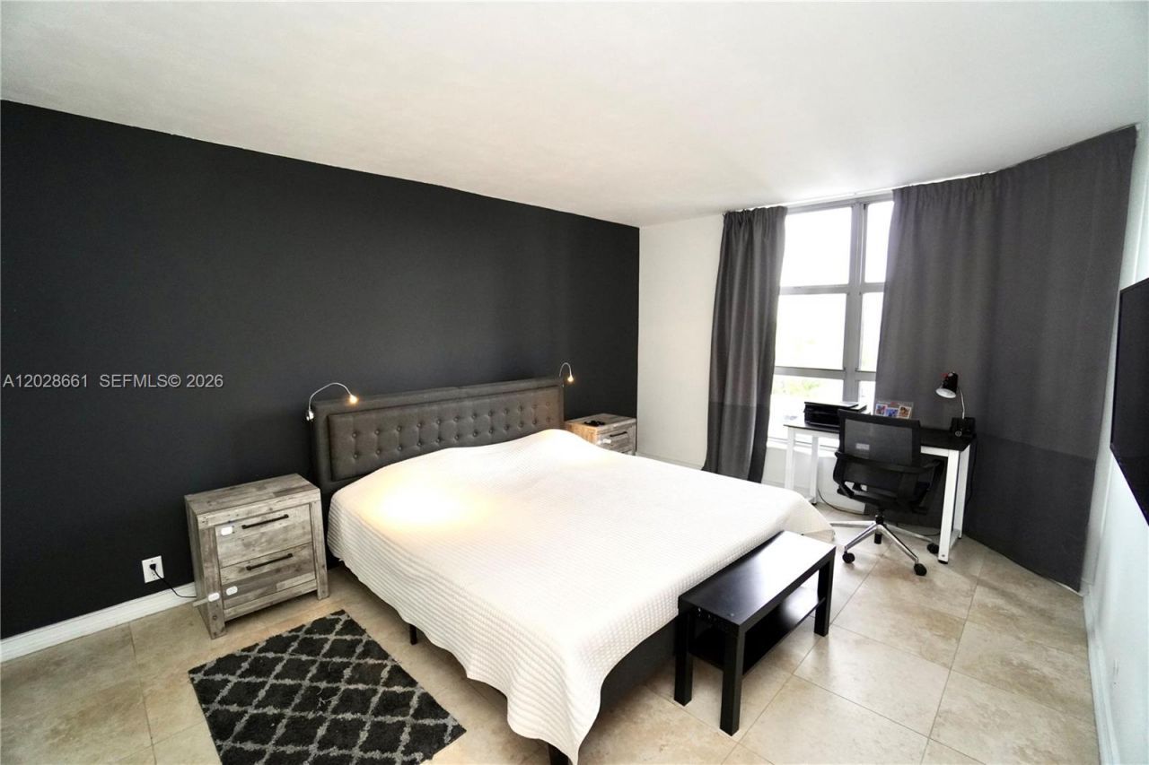 3400 NE 192nd St , Unit 606, Aventura, FL 33180 Photo