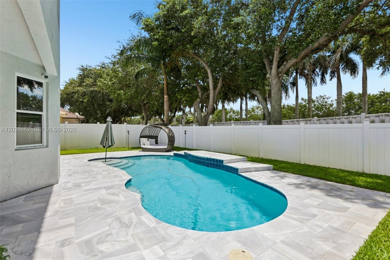13370 SW 32nd St, Miramar, FL 33027 Photo