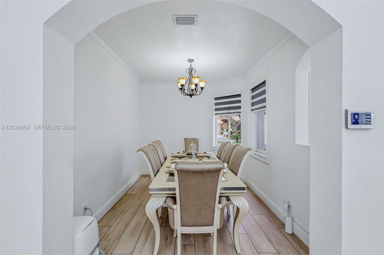 13370 SW 32nd St, Miramar, FL 33027 Photo