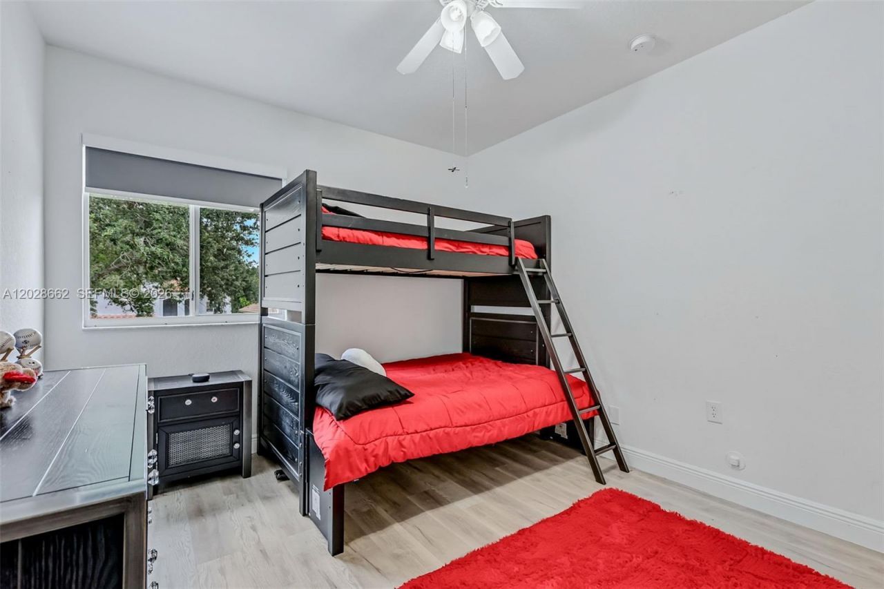 13370 SW 32nd St, Miramar, FL 33027 Photo