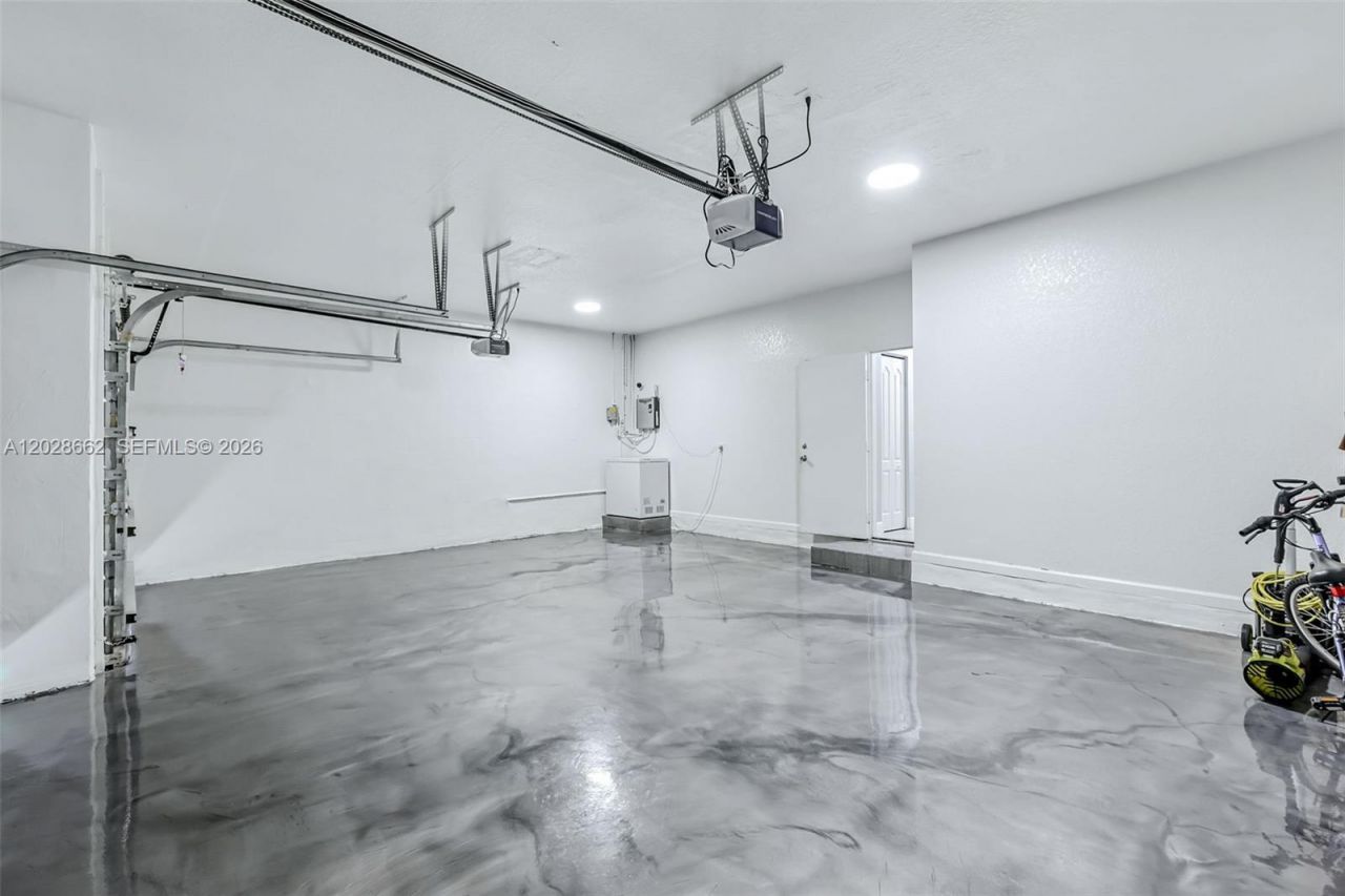 13370 SW 32nd St, Miramar, FL 33027 Photo