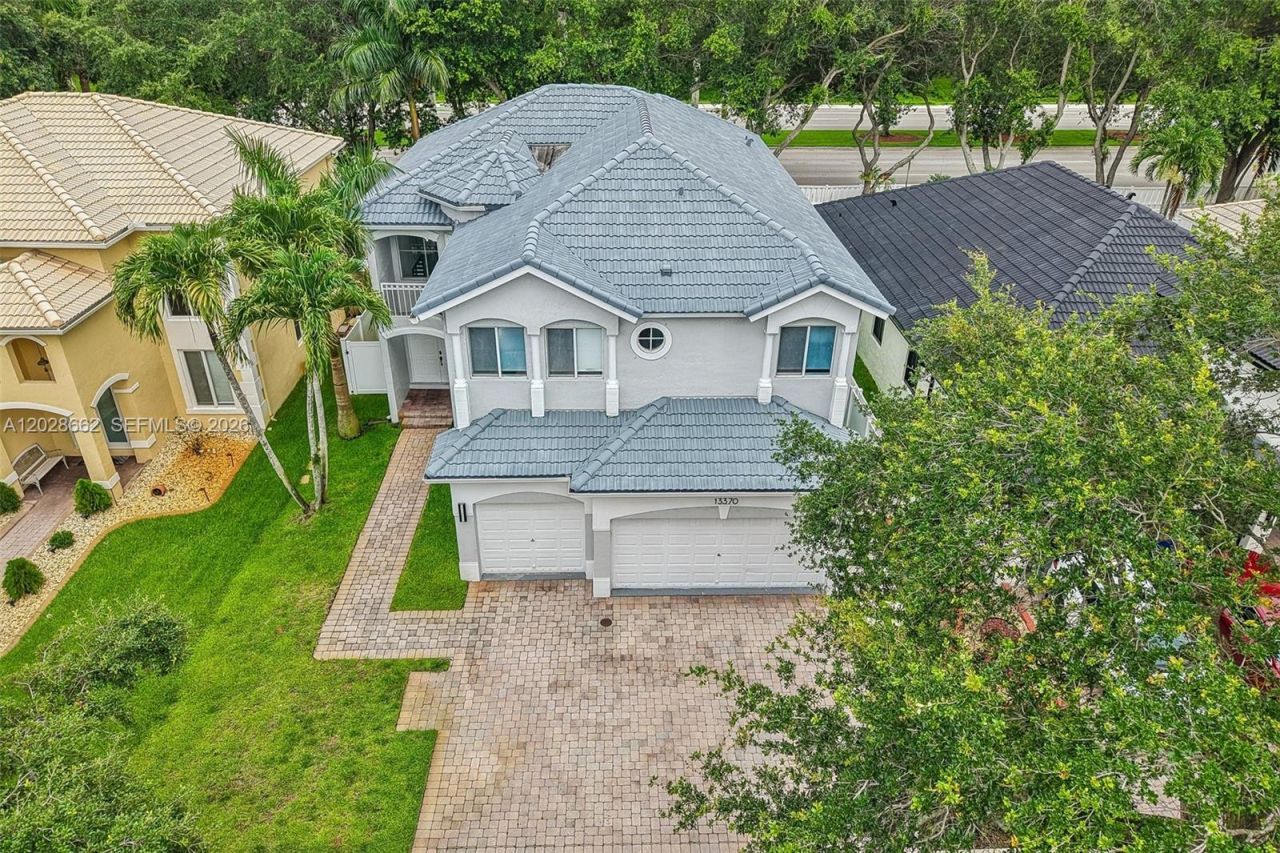 13370 SW 32nd St, Miramar, FL 33027 Photo