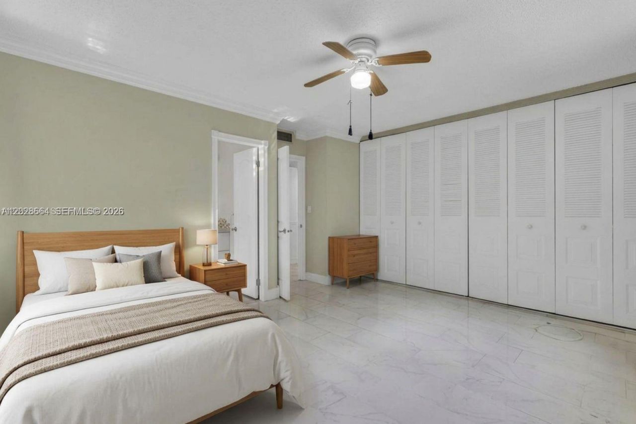 4805 NW 35th St, Unit 416, Lauderdale Lakes, FL 33319 Photo