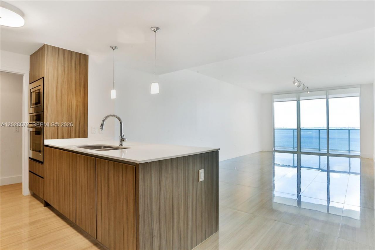 600 NE 27th St, Unit 1504, Miami, FL 33137 Photo